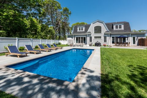 Pool with Bluestone Patio Surround.